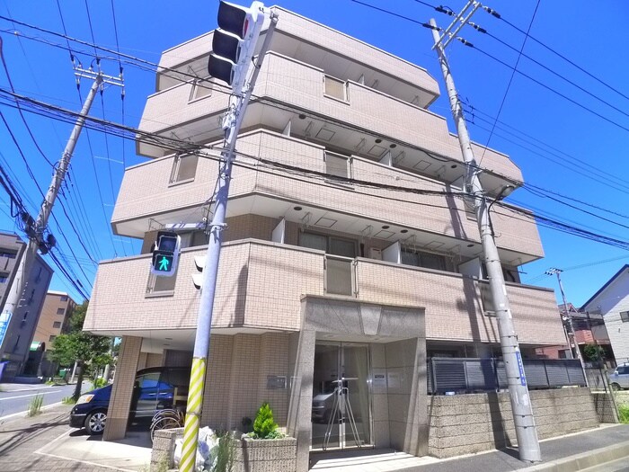 メモワール・サンの物件外観写真