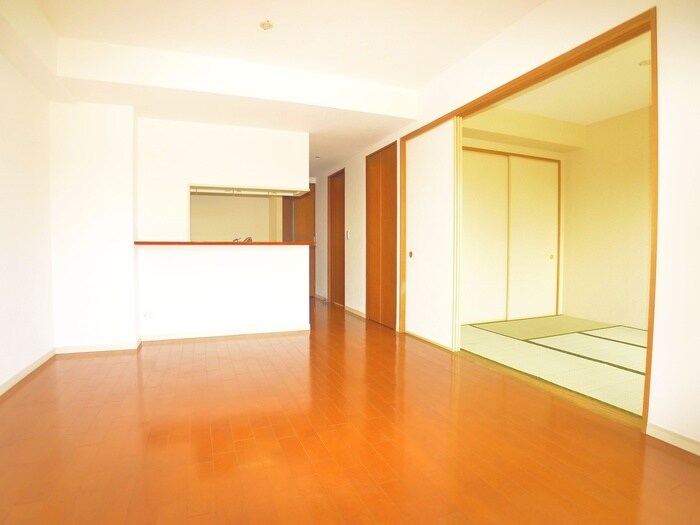 ＩＮＳＵＲＡＮＣＥＢＬＤＧ．Ⅷの物件内観写真