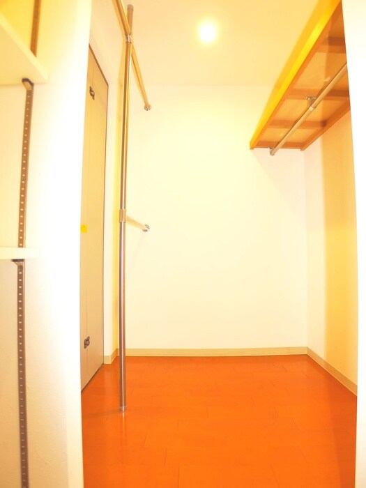 ＩＮＳＵＲＡＮＣＥＢＬＤＧ．Ⅷの物件内観写真