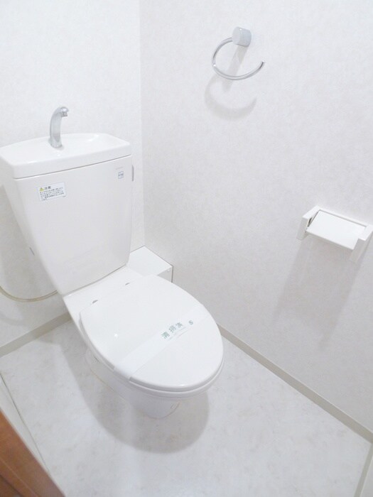 ＩＮＳＵＲＡＮＣＥＢＬＤＧ．Ⅷの物件内観写真