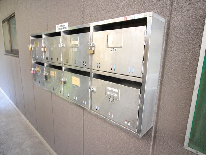 ドゥエル甲斐の物件外観写真