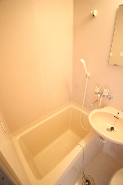 ドゥエル甲斐の物件内観写真