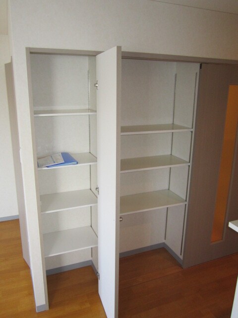 ビュ－上屋敷の物件内観写真