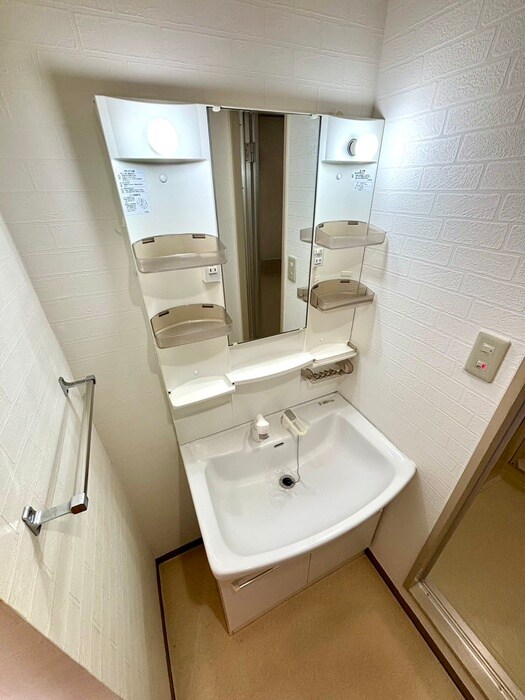 グランドール井上の物件内観写真