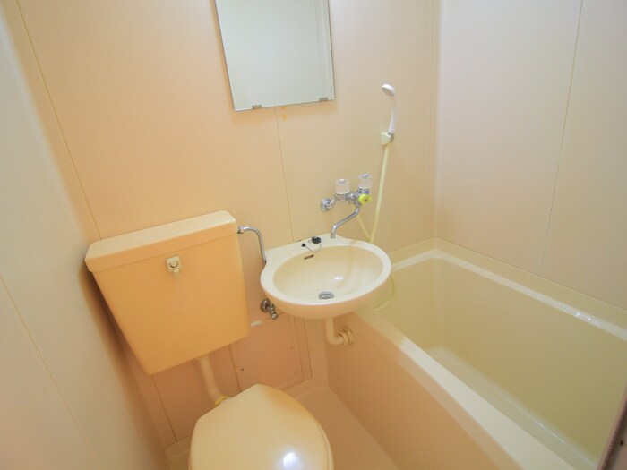 シャトウ北町の物件内観写真