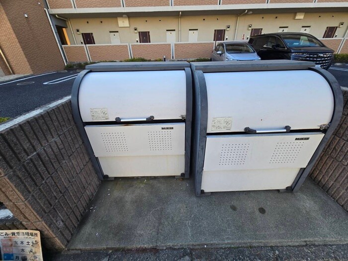 メゾンノ－ブルの物件外観写真