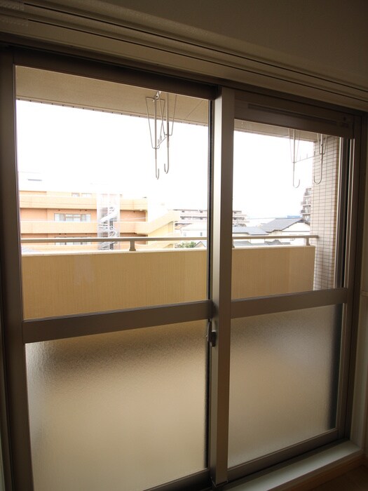 メゾンノ－ブルの物件内観写真