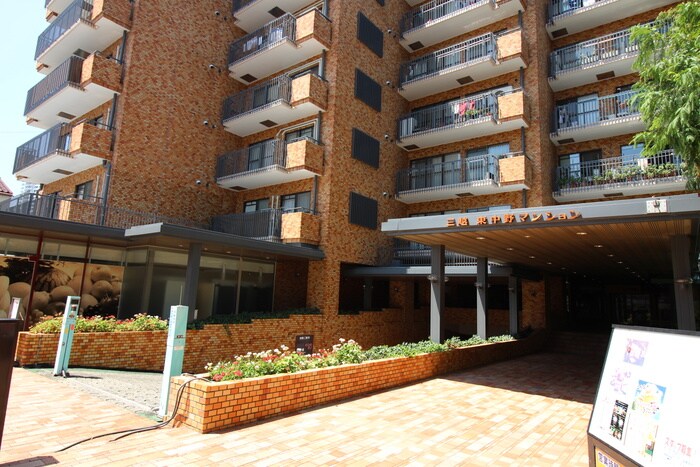 三越東中野マンション(１－１２)の物件外観写真