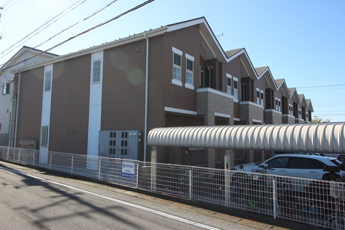 メロウグレイスⅠの物件外観写真