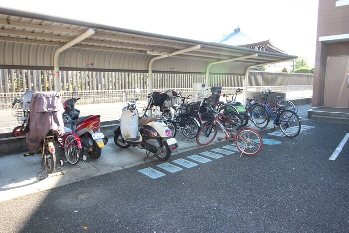 メロウグレイスⅠの物件外観写真