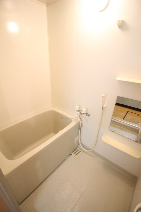 クレセントコンフォ－トの物件内観写真