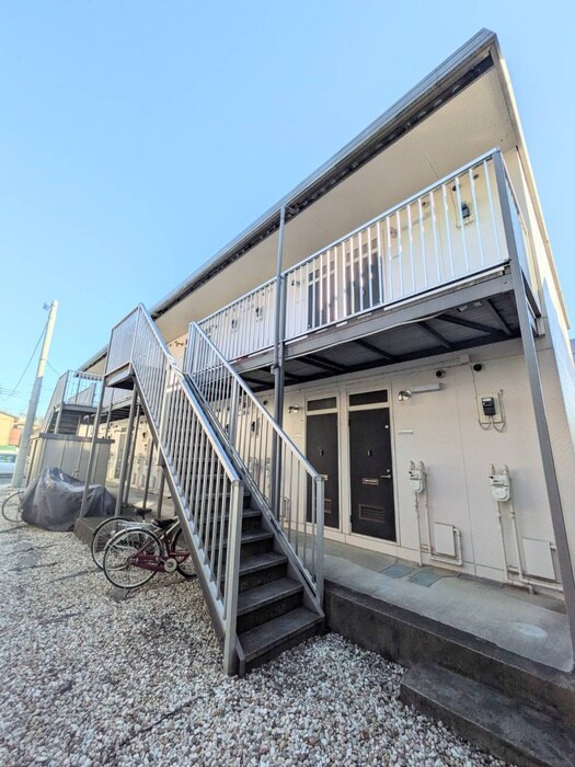 カピースハイツ Ａ棟の物件外観写真