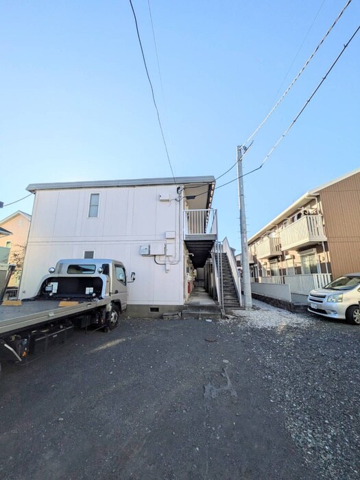 カピースハイツ Ａ棟の物件外観写真