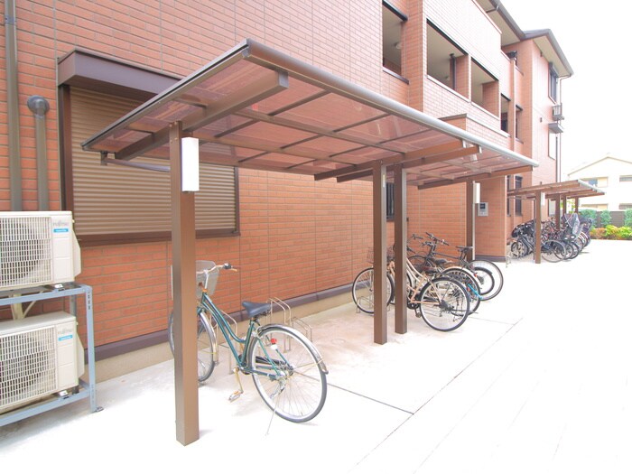 オークビレッジの物件外観写真