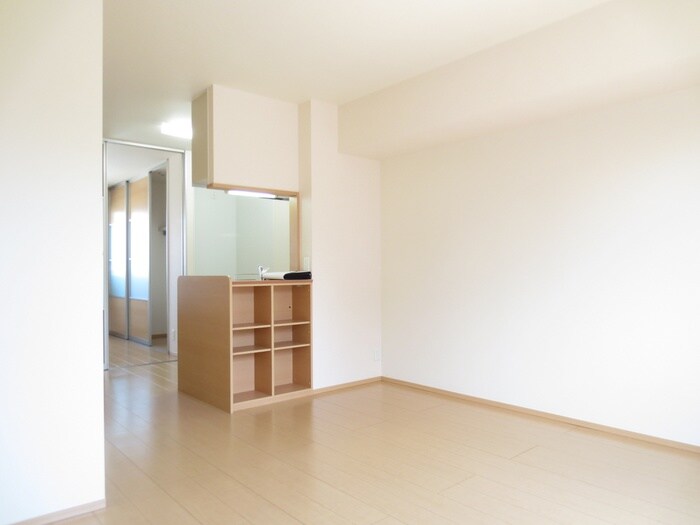 ﾒｿﾞﾝﾄﾞ･ｿﾚｰﾕHiguchiの物件内観写真