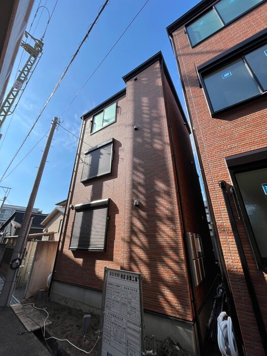 ベイルーム京急久里浜の物件外観写真