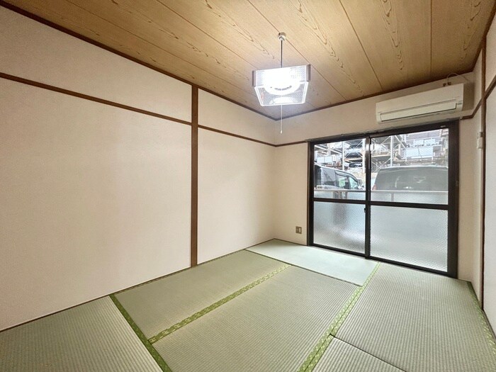 レジデンスこうだの物件内観写真