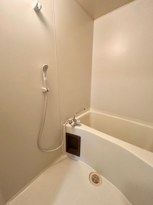 レジデンスこうだの物件内観写真