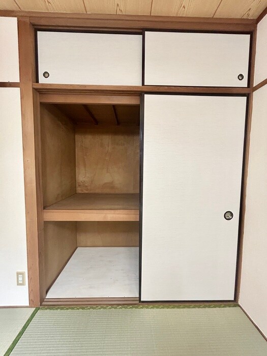 レジデンスこうだの物件内観写真