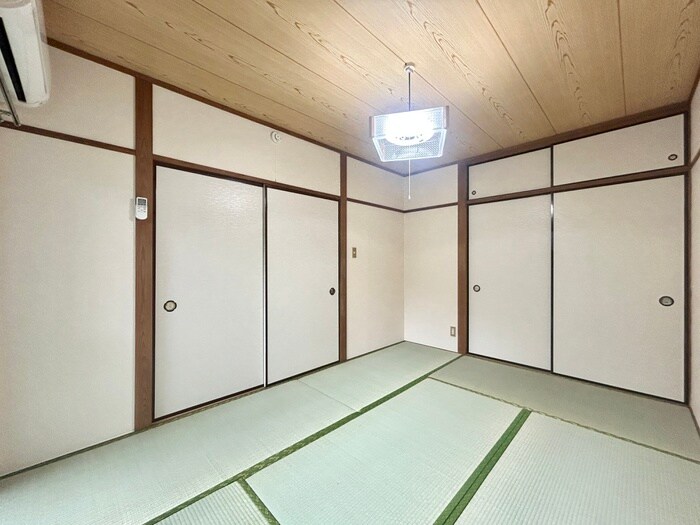 レジデンスこうだの物件内観写真