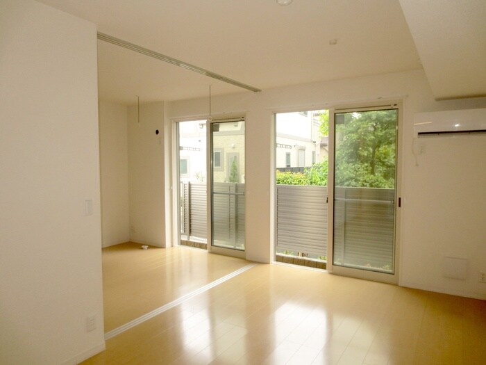 ラ・ボヌールの物件内観写真