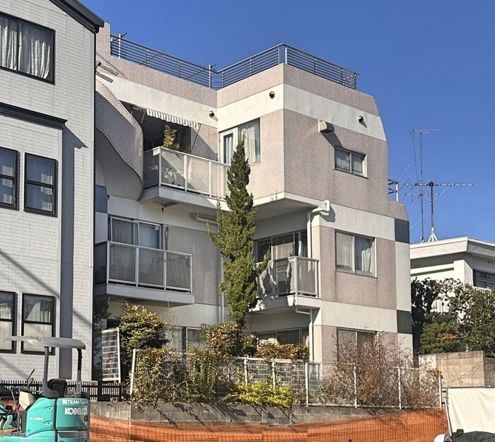 イルフィオーレ笹塚の物件外観写真