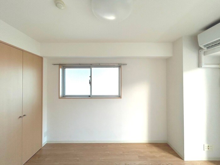 Ｓ－ＦＯＲＴ本八幡Ｍａｉｒｉｅの物件内観写真