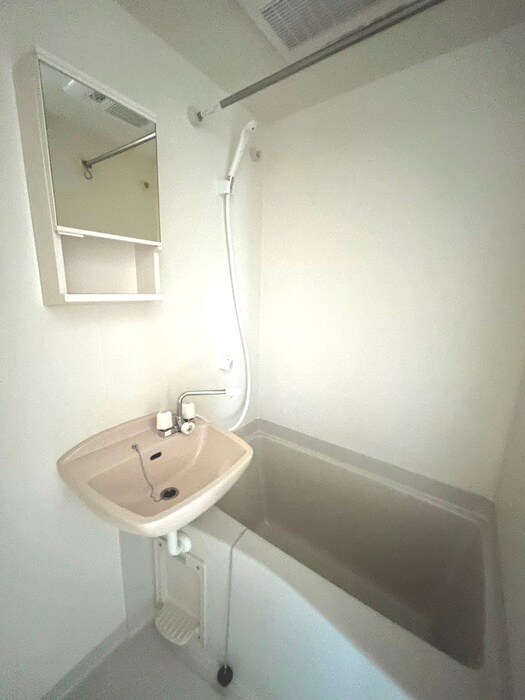 Ｓ－ＦＯＲＴ本八幡Ｍａｉｒｉｅの物件内観写真