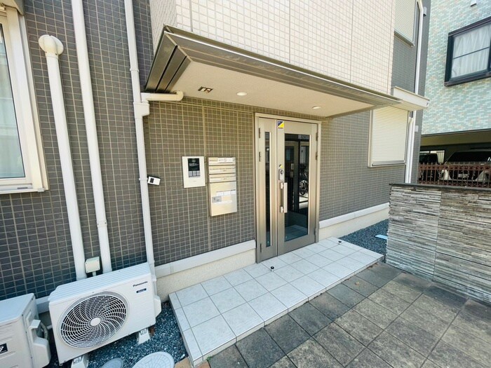 マジェスティックアンⅡの物件外観写真