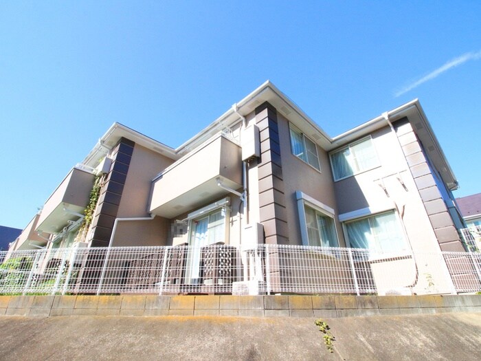 グレ－スカメリア市が尾Ｂ棟の物件外観写真