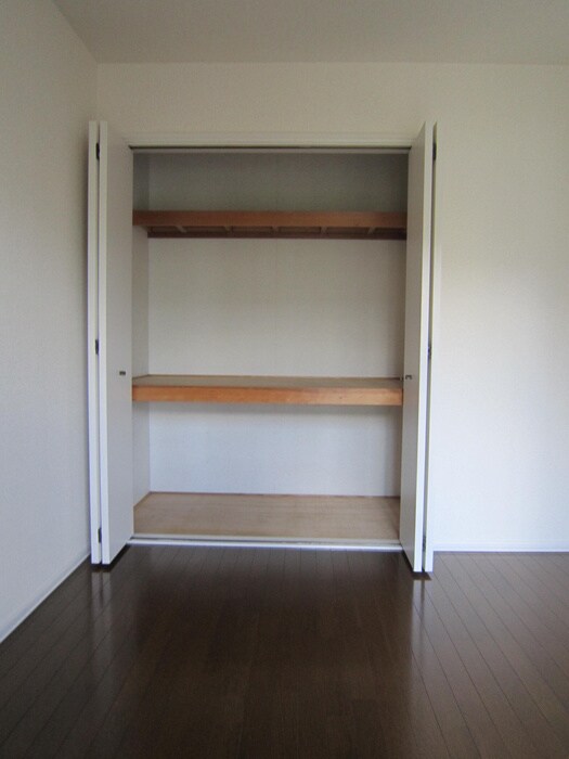 グレ－スカメリア市が尾Ｂ棟の物件内観写真