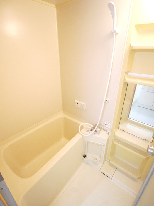 フォンテ－ヌ・デ・アイラの物件内観写真