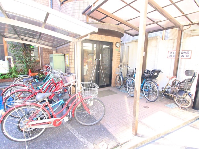 ハイツ幸栄の物件外観写真