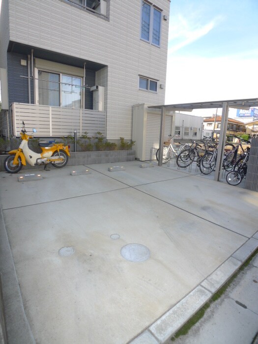 Ｌｅ　ｔｒｅｆｌｅの物件外観写真