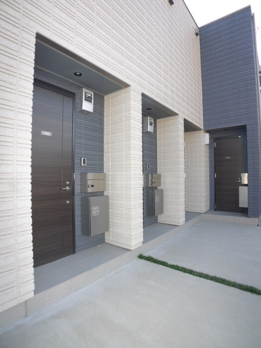 Ｌｅ　ｔｒｅｆｌｅの物件外観写真