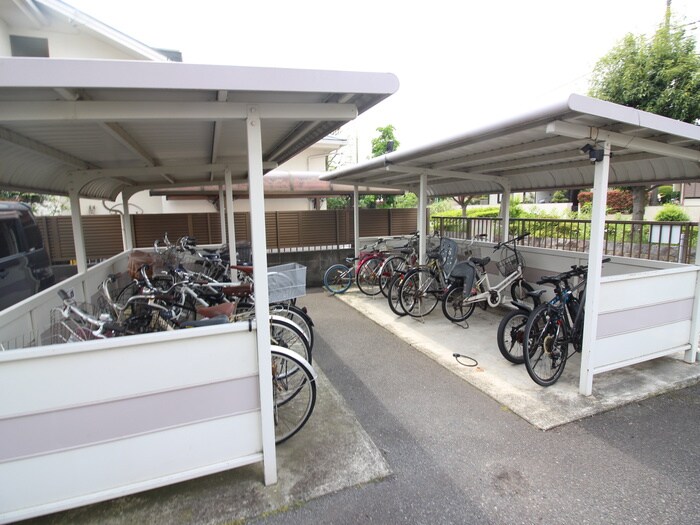 ウィスタリア２の物件外観写真