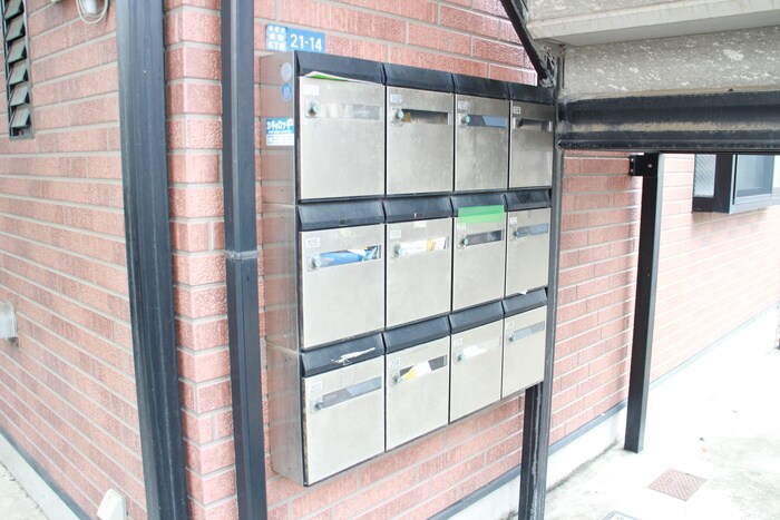 オリ－ブハウスの物件外観写真