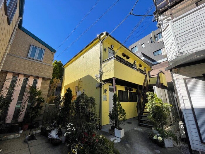 コンモート上原の物件外観写真