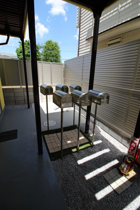 コンモート上原の物件外観写真