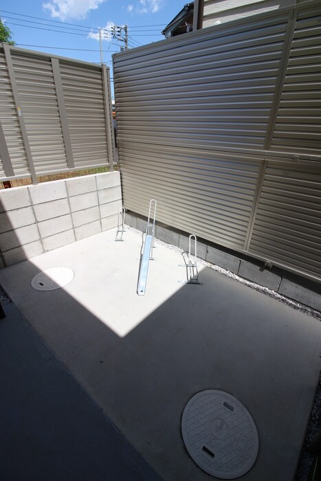 コンモート上原の物件外観写真