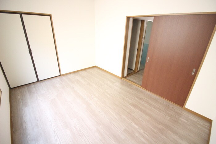 市川ハイツＡの物件内観写真