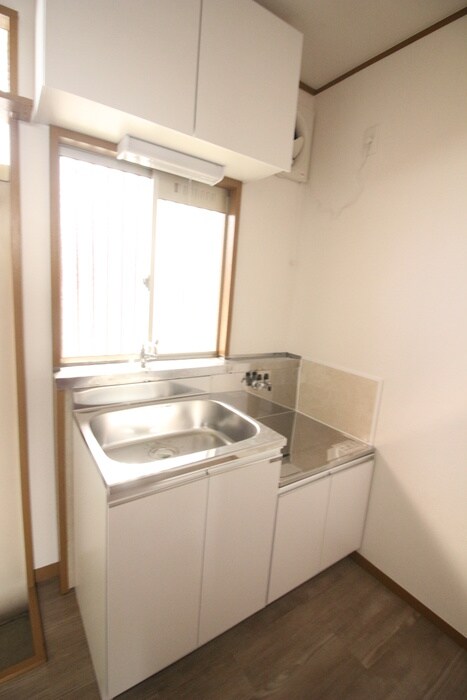 市川ハイツＡの物件内観写真