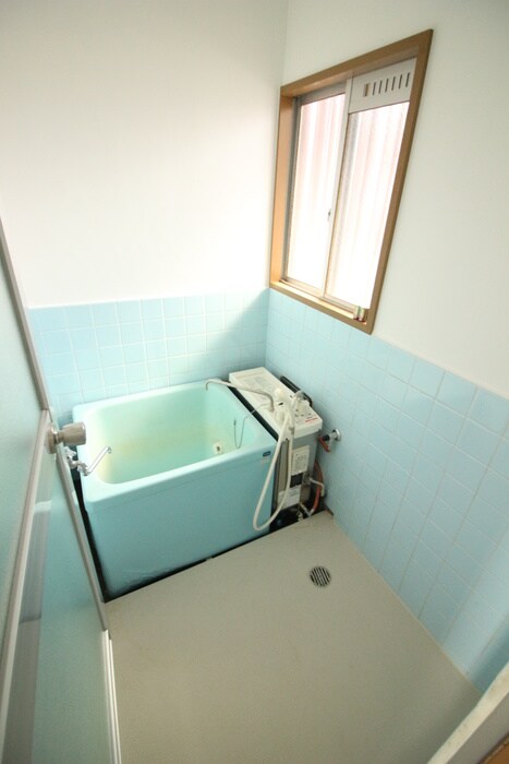 市川ハイツＡの物件内観写真