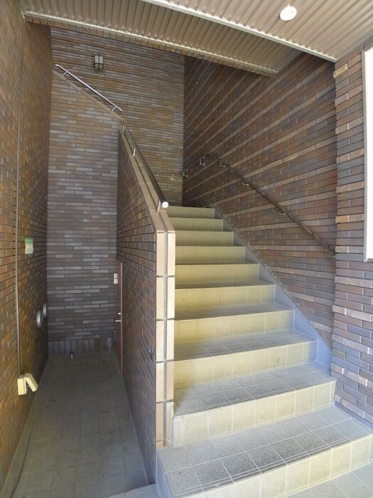 グロアール上尾の物件外観写真