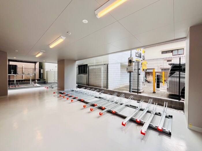 ジオエント上野稲荷町の物件外観写真