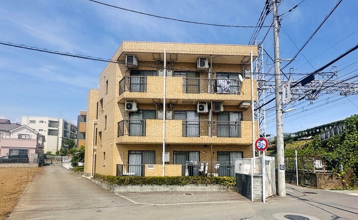 ヴィエンベニードの物件外観写真