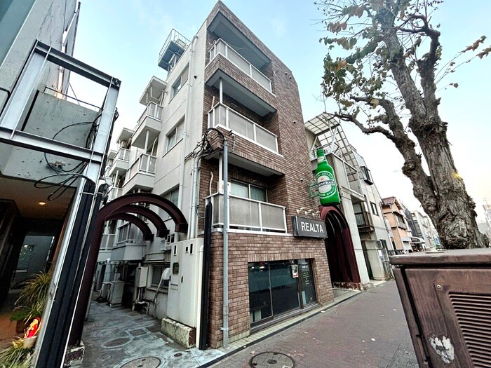 吉祥寺ボ－ディングハウスの物件外観写真