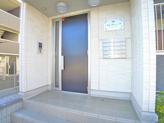 サイドリバーＭの物件外観写真