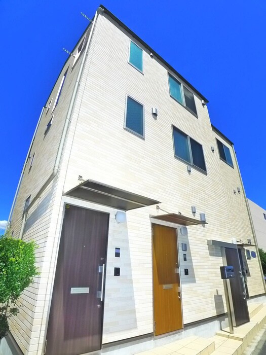 クレアス北松戸の物件外観写真