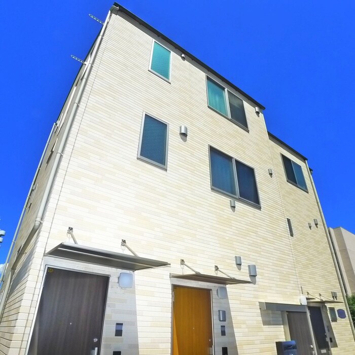 クレアス北松戸の物件外観写真